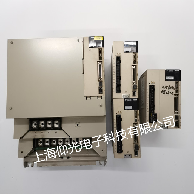 YASKAWA安川伺服驅動器維修,SGD7S-590A00A002顯示報警號