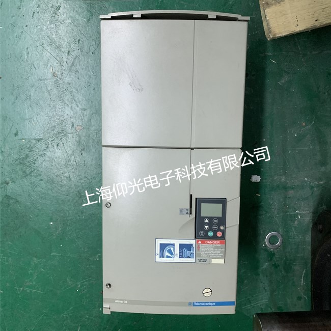 江蘇施耐德變頻器開(kāi)機(jī)一段時(shí)刻自我維護(hù)修理案例分析