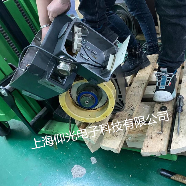 西門子伺服電機(jī)軸承損壞維修1FK7034-2AK71-1QG0發(fā)燙發(fā)熱修理
