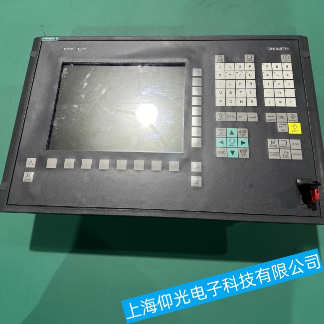 河南西門子數控系統SINUMERIK 802S/C開機無法進入菜單界面故障維修與調試