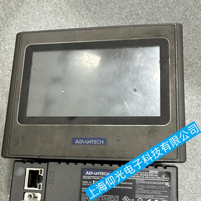 佛山研華觸摸屏W0P-2040T-S1AE反復重啟故障維修請聯系