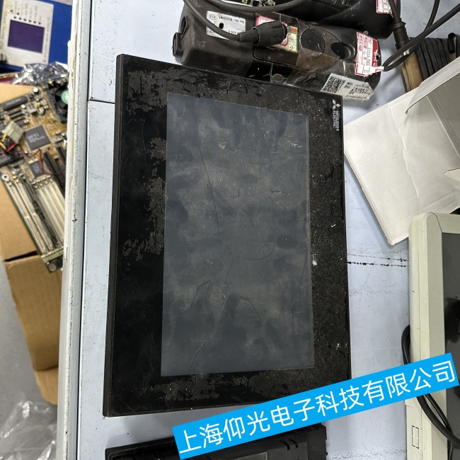 電力系統(tǒng)三菱觸摸屏A985GOT-TBD無法響應觸摸操作故障維修歡迎來電