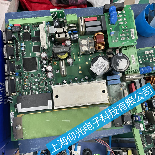 塑料行業科爾摩根伺服驅動器維修-Servostar601系列報警n09維修