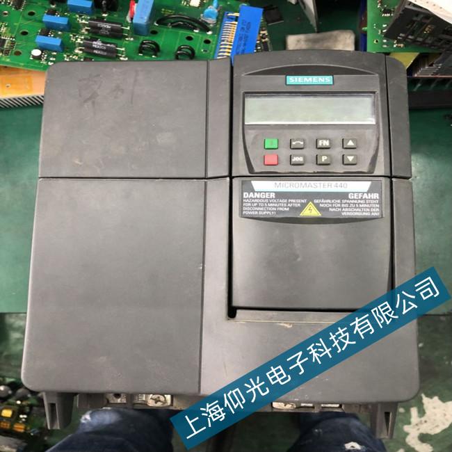 西門子變頻器MM4系列出現“e報警”的原因及維修