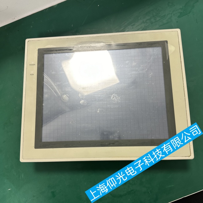 河南歐姆龍觸摸屏NS5-SQ10B-V2黑屏無法啟動故障維修當天修好