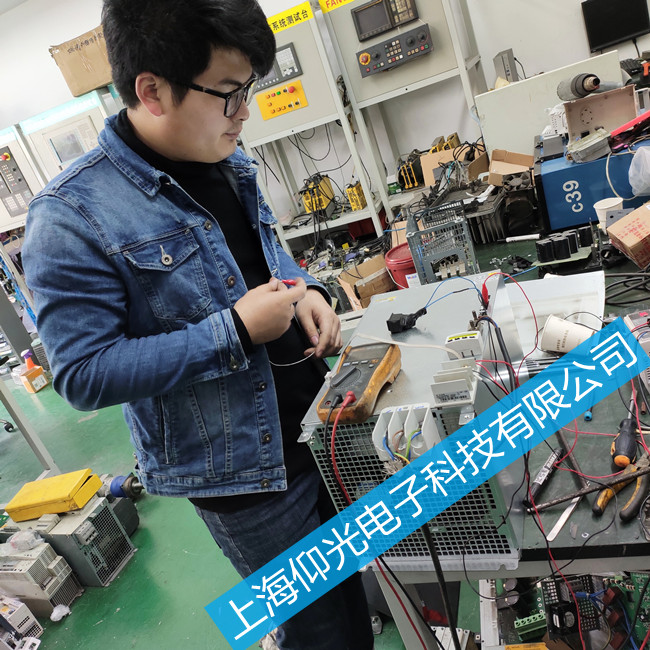 Rexroth力士樂DKC伺服驅動器顯示報警代碼F2816維修