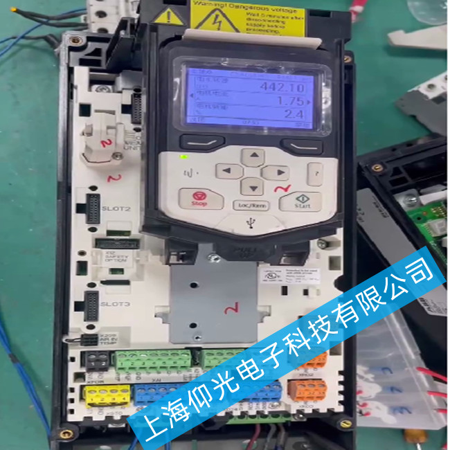 ABB變頻器出現無顯示故障怎么維修